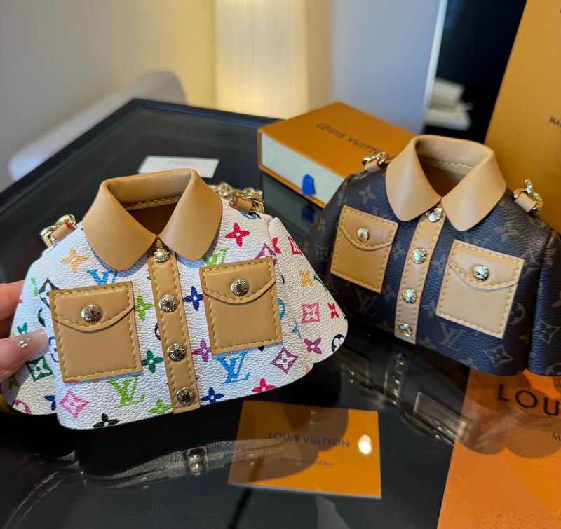 LV AirPods 012101